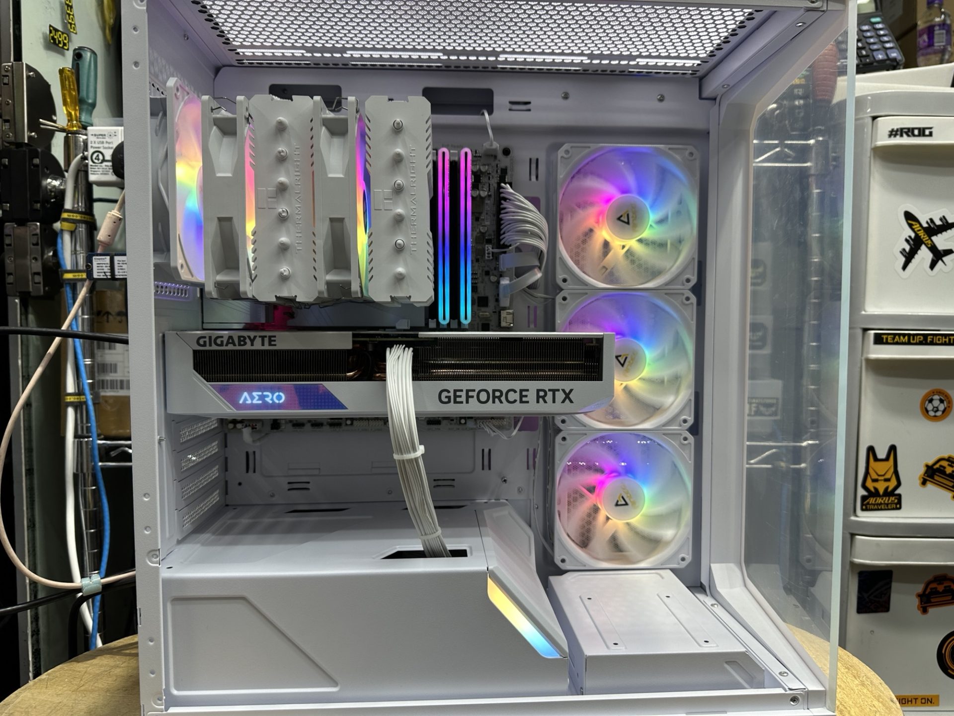 Antec C3 🗯️全白🤍低調全景落地玻璃🏠