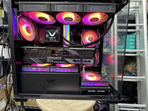 ✨翻新工程 ✨DS900M⚫️Gigabyte 4090 Gaming oc 清塵+機箱+水冷