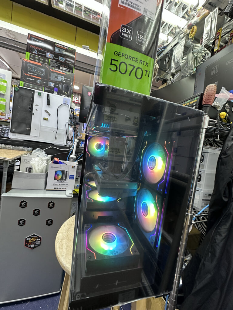 💥AMD 9800x3d✨X870M Aorus Elite WIFI7✨5070 TI Eagle OC🫧DS900M🫧 DP-360 4吋 LCD img 4422