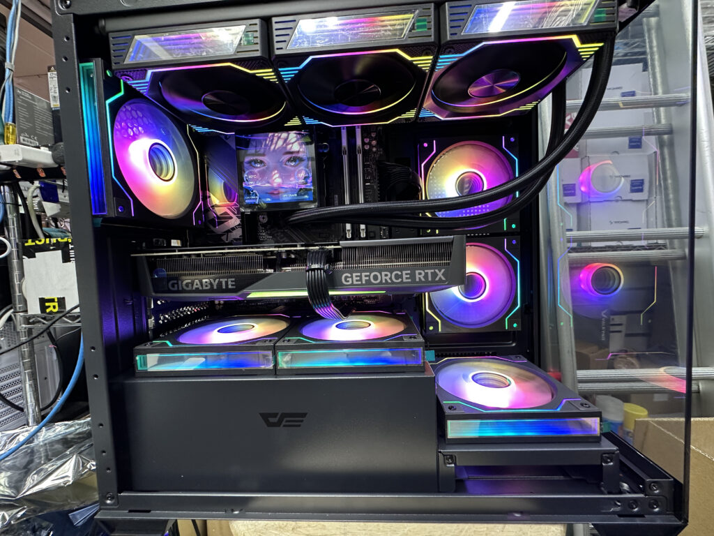 💥AMD 9800x3d✨X870M Aorus Elite WIFI7✨5070 TI Eagle OC🫧DS900M🫧 DP-360 4吋 LCD img 4424